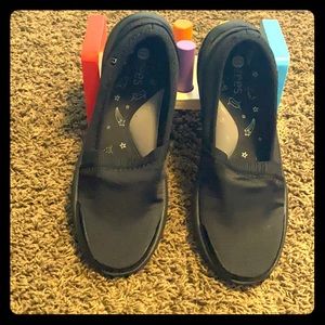 Very comfortable Bzees shoes.